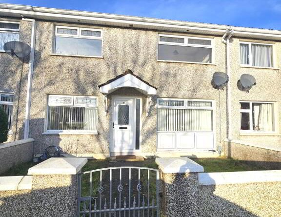 Sperrin Park, Nelson Drive, L'Derry, BT47 6NG - Photo 1