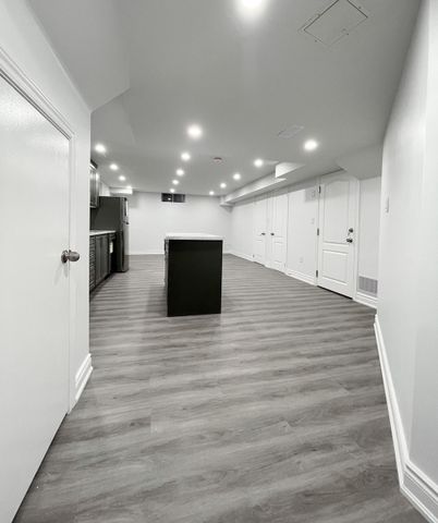 For Lease - 24 San Felice Lane, Hamilton, Ontario - Photo 5