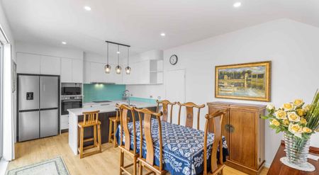 Fully Furnished Property, Ready for Occupancy - Photo 5