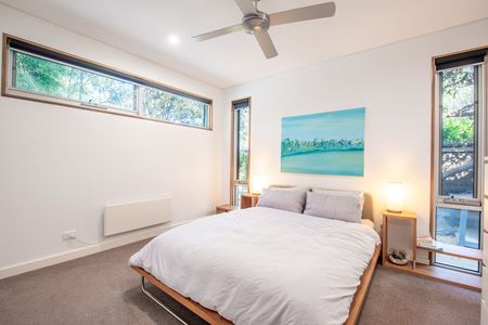 11 Gordon Street, - Photo 3