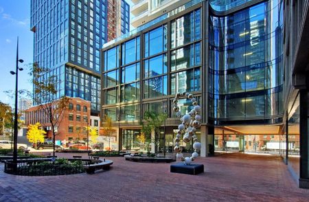 For Lease - 88 Queen Street Unit# 1607, Toronto, Ontario - Photo 4