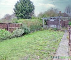 3 BEDROOM House - End Terrace - Photo 2