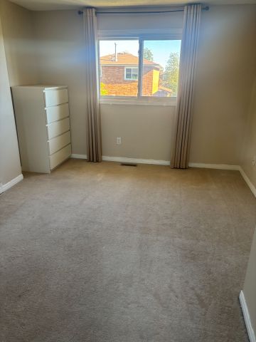 For Lease - 40 burnhope Drive, Brampton, Ontario - Photo 2