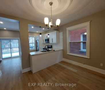 Detached Home For Lease | X8146730 - Photo 2