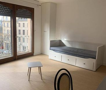 Location appartement studio 1 pièce 28 m² à Rodez (12000) Centre Ancien - Photo 1