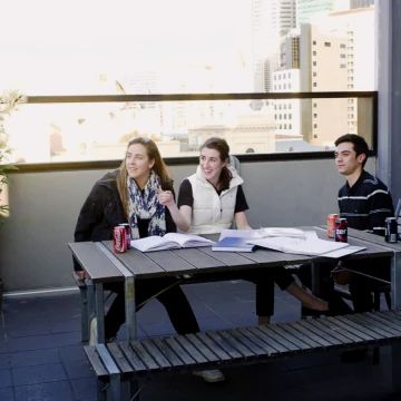 Studio view - Photo 1