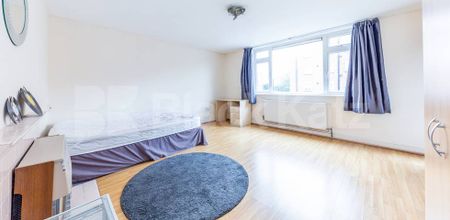 Spacious 3 bed to let in the heart of Camden - Photo 3