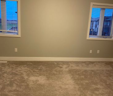 For Lease - 2070 Meadowgate Boulevard Unit# 51, London South, Ontario - Photo 4