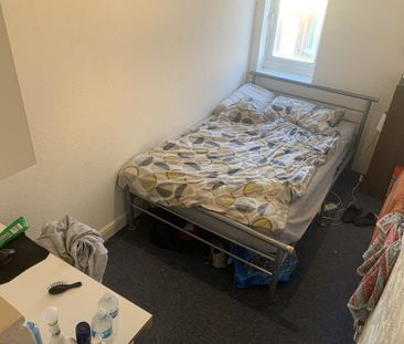 5 bedroom house share to rent - Photo 2