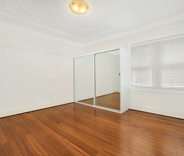 Oversized One Bedroom Apartment in Sought-After Locale - Photo 2