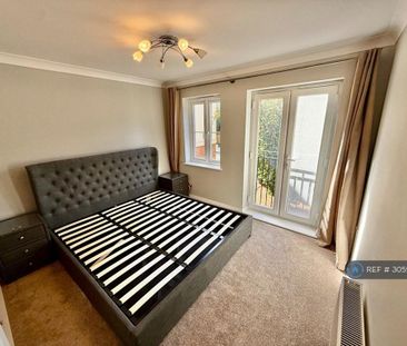 2 bedroom flat to rent - Photo 3
