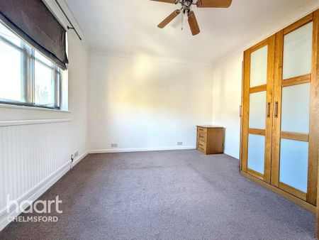 3 bedroom detached house to rent - Photo 4