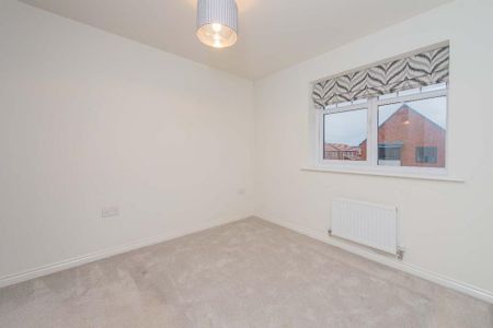 5 bedroom detached house to rent - Photo 4