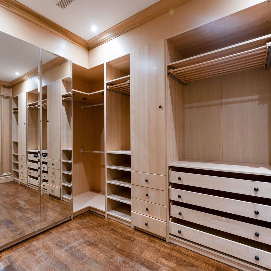 For Lease - 108 Highland Crescent, Toronto, Ontario - Photo 1