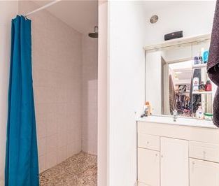 Location Appartement 1 pièce Meublé 39m² MARENNES 17320 - Photo 4