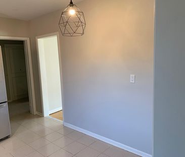For Lease - 35 Lilywood Road Unit# Main, Toronto, Ontario - Photo 1
