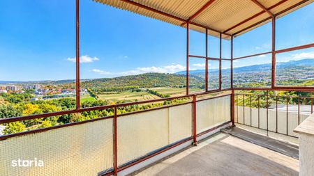 Apartament cu 2 camere situat pe Aleea Baisoara din Gheorgheni - Fotografie 2