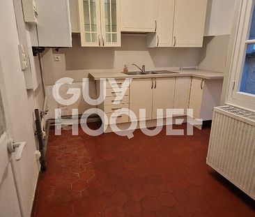 Local mixte, comprenant boutique de 30 m², reserve; et une habitation F3/F4 - Photo 3