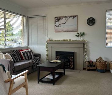 Easy living on Totara - Photo 2