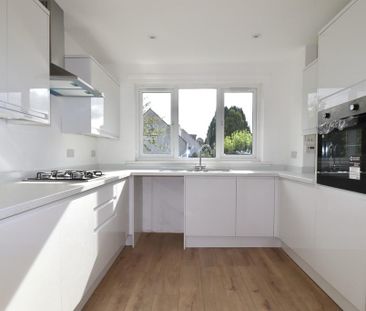 3 bedroom maisonette to rent - Photo 1