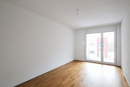 GROSSZÜGIGE 4.5-Zimmer-Sitzplatzwohnung - Photo 4