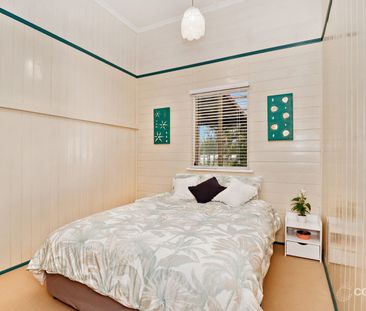 COUNTRY LIFESTYLE MEETS COASTAL CONVENIENCE | WONDUNNA - Photo 1