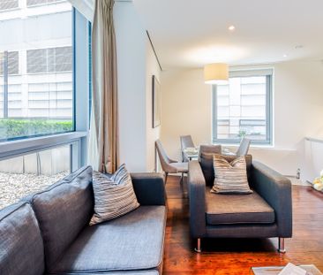 Merchant Square, Paddington, W2 1AN, London - Photo 2