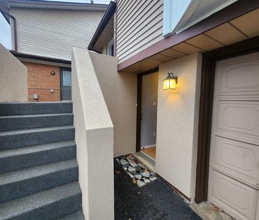 For Lease - 4250 Jefton Crescent Unit# Basement, Mississauga, Ontario - Photo 3