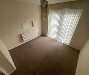 2 bedroom semi-detached house to rent - Photo 2