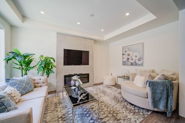 For Lease - 3023 Creekshore Common Unit# 31, Oakville, Ontario - Photo 1