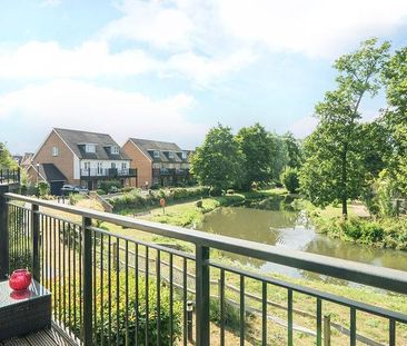 4 bedroom terraced house to rent - Photo 3