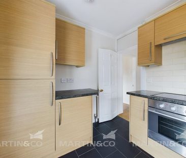 2 bedroom semi-detached bungalow to rent - Photo 5