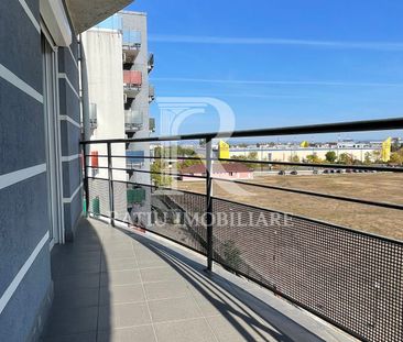 Apartament cu 3 camere | 2 Parcări Subterane | Nufărul | Oradea - Fotografie 5