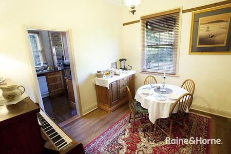 Otford Cottage - Fully Furnished - Photo 3