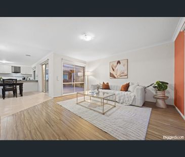 21 Hadley Circuit, Narre Warren South, Vic 3805 - Photo 6