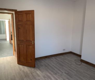 2 bedroom house to rent - Photo 1