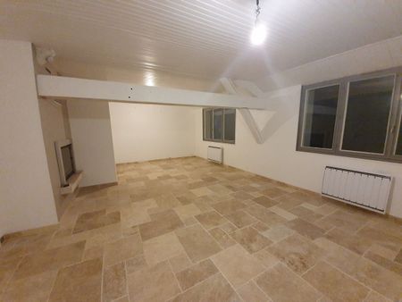 Location Appartement 3 pièces 68m² - Photo 4