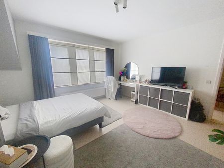 Ruime bel-etagewoning met 3 slaapkamers. - Foto 4