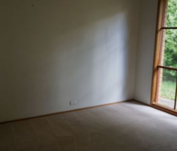 2/261 Station Road, New Gisborne - Photo 6