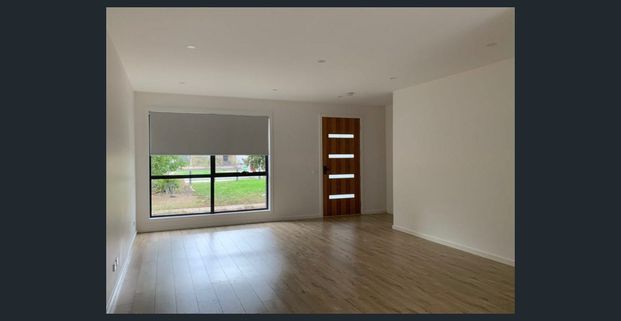 The perfect home in the heart of Craigieburn! - Photo 1