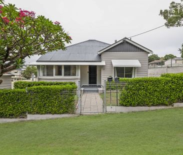 Prime Location, Offering Style and Comfort - Photo 5