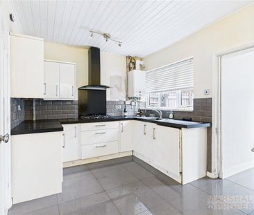 3 bedroom terraced house to rent - Photo 6