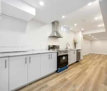 1991 RIVERTON STREET - Photo 3