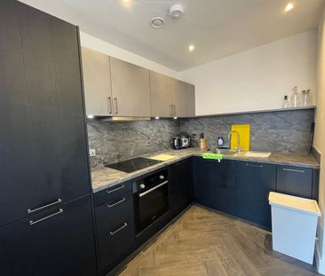 1 Bed Flat, Gunsmith House, B4 - Photo 3