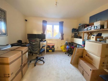 4 bedroom terraced house to rent - Photo 3