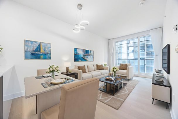 1051 Rue de la Montagne Montréal (Ville-Marie), QC H3G - Photo 1