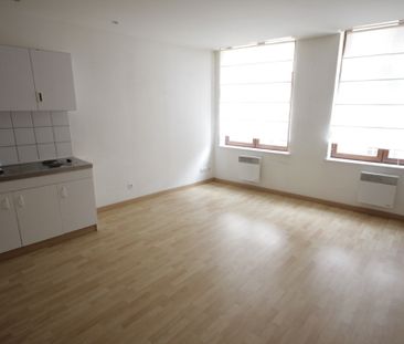 T2 de 34.5 m², rue Esquermoise – CENTRE réf 13-004 - Photo 2