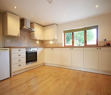 1 Bedroom Detached To Let - Photo 6
