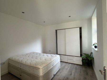 1 bedroom ground floor flat to rent - Photo 3
