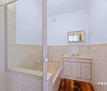 Walk to Everything! - Photo 6